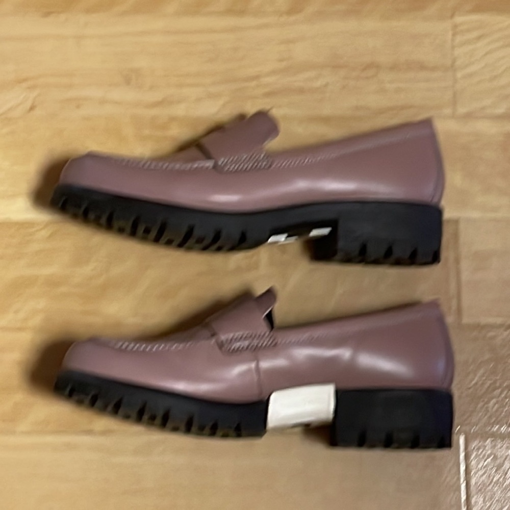 Mauve The New Black Cushy Comfy Cute Loafers View 4